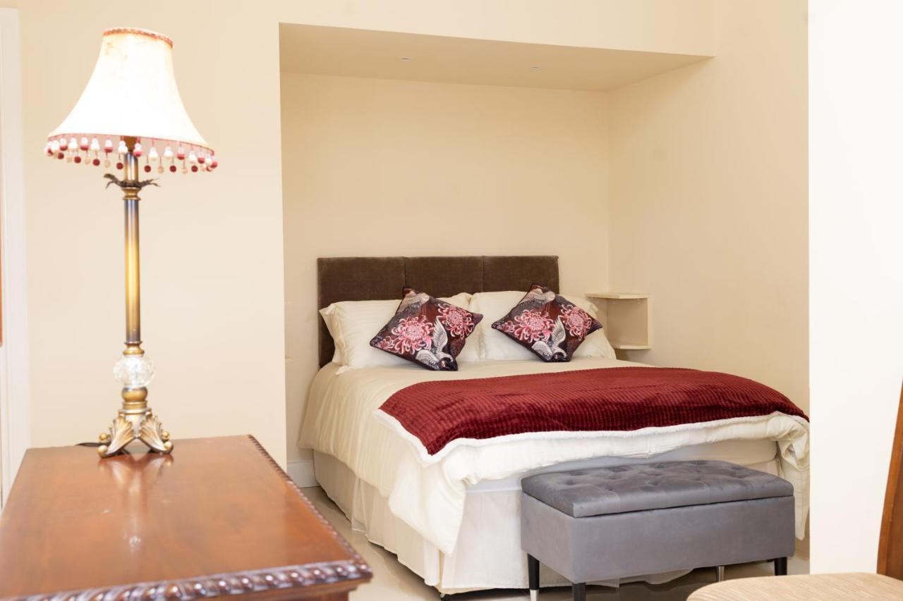 The Merry Monk Bed And Breakfast Ballina  Exterior photo