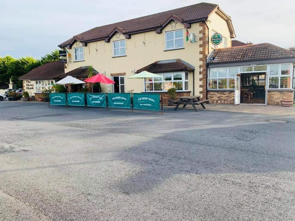 The Merry Monk Bed And Breakfast Ballina  Exterior photo